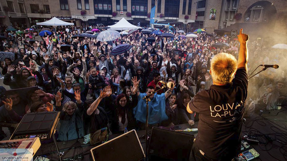 Photo d'un concert organisé par Show & Event Facilities à Louvain-la-Neuve